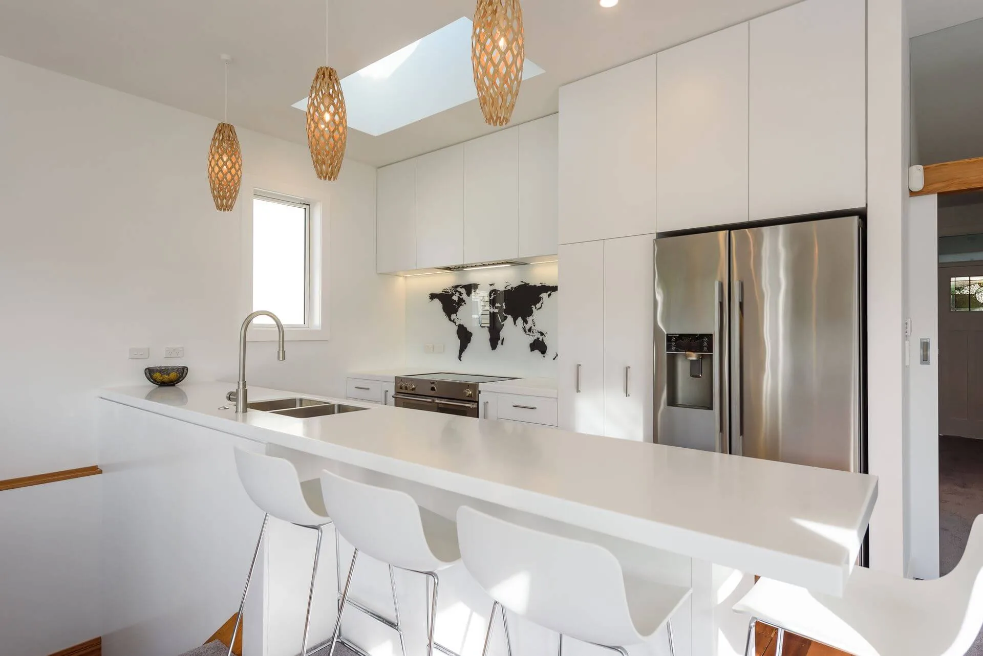 Renovated kitchen by Island Bay Builders